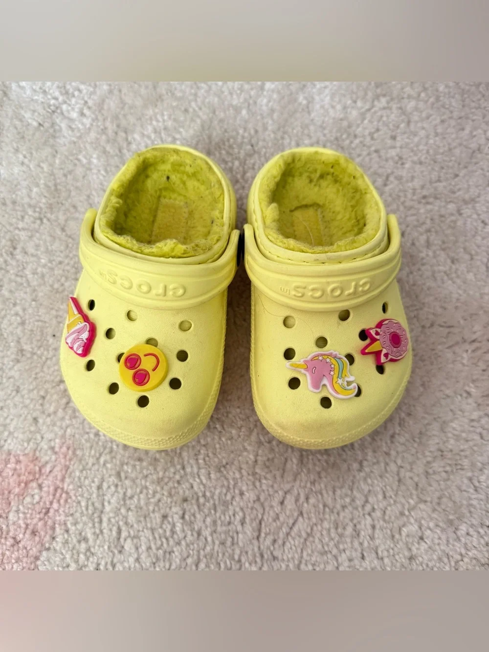 CROCS Kids Yellow Fuzzy Lined Clogs with Charms